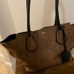 Brow Gianni Bini Handbag w/Gold Accents